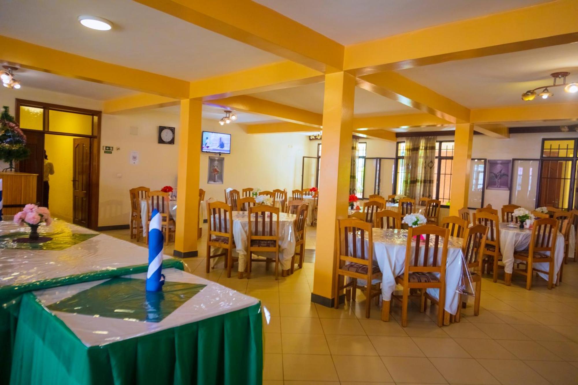 Centre Saint Vincent Pallotti Kigali Exteriör bild