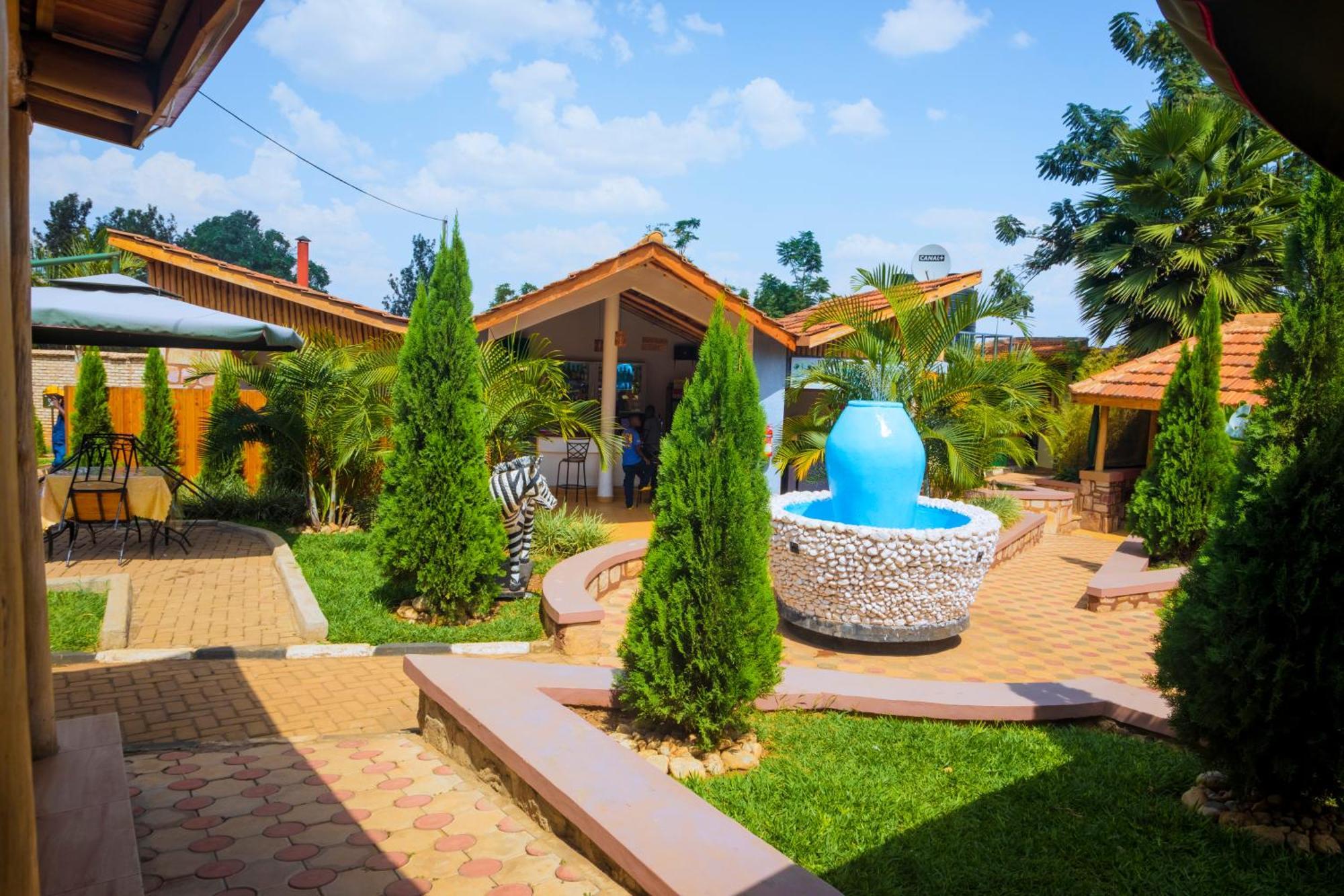Centre Saint Vincent Pallotti Kigali Exteriör bild